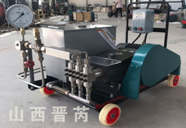 青岛啤酒灌装用我公司试压泵测试压力